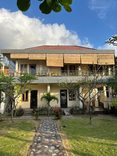Purwakerti House | Dolot Guest House Amed Beach