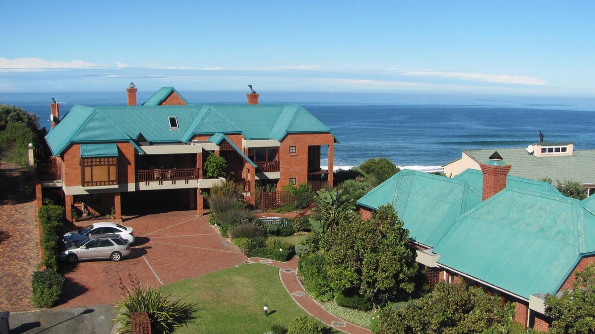 Wilderness Beach House | Dolphin Dunes Guest House