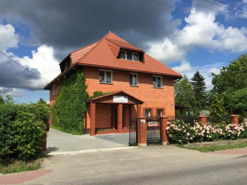 Radziejowice Bed & Breakfast | Dom Gościnny 8 km od Suntago, Deepspot