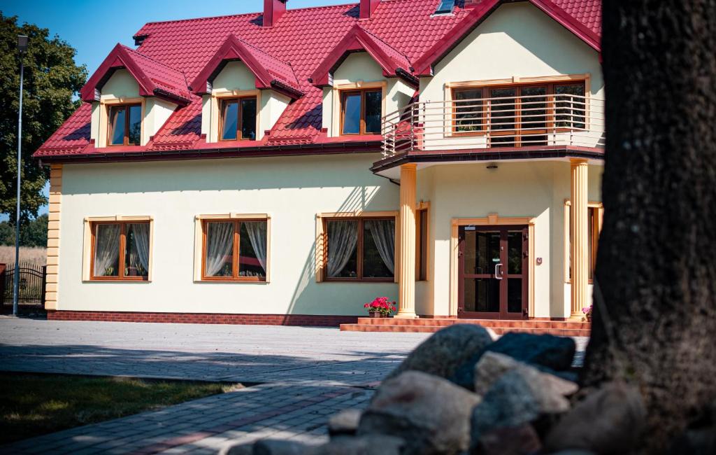 gmina Sianow House | Dom Gościnny Liść Dębu