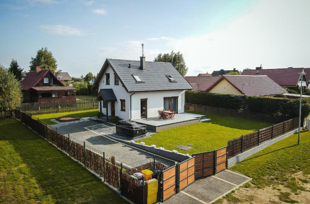 Insko Villa | Dom Letniskowy Ińsko VIP - wysoki standard