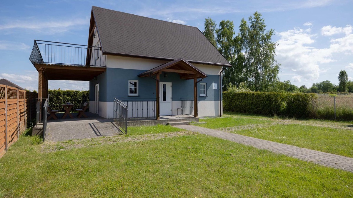 gmina Wolin House | Dom Muschel I Mewa | Three Bedroom House | Bathtub