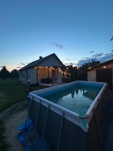 Uscimow House | Dom nad jeziorem Krasne