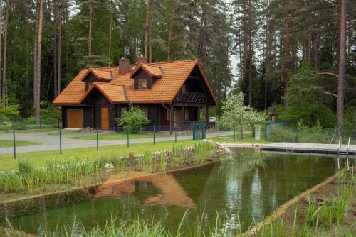 Plaska House | Dom pod Sosnami