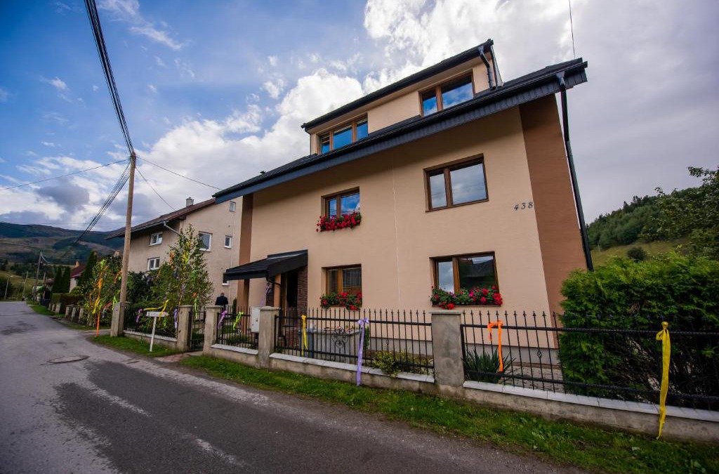 Zuberec House | Dom pri potoku