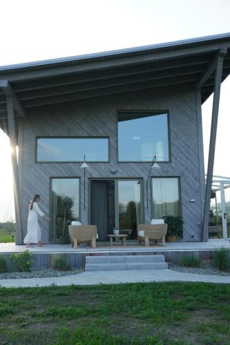 Ustrzyki Dolne House | Dom w trawach