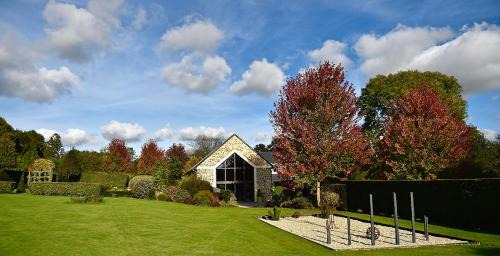 Livry House | Domaine Albizia