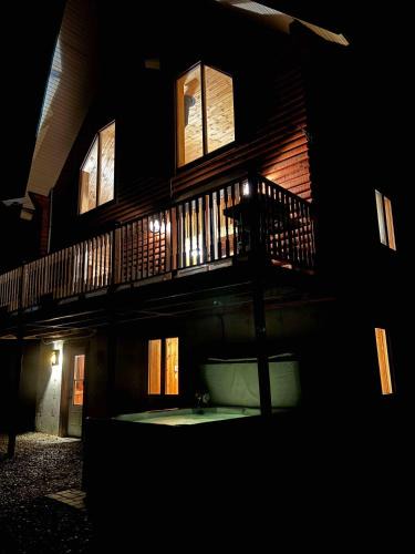 Saint-Paul-de-Montminy Ski Chalet | Domaine Appalaches 70 Incredible view and spa