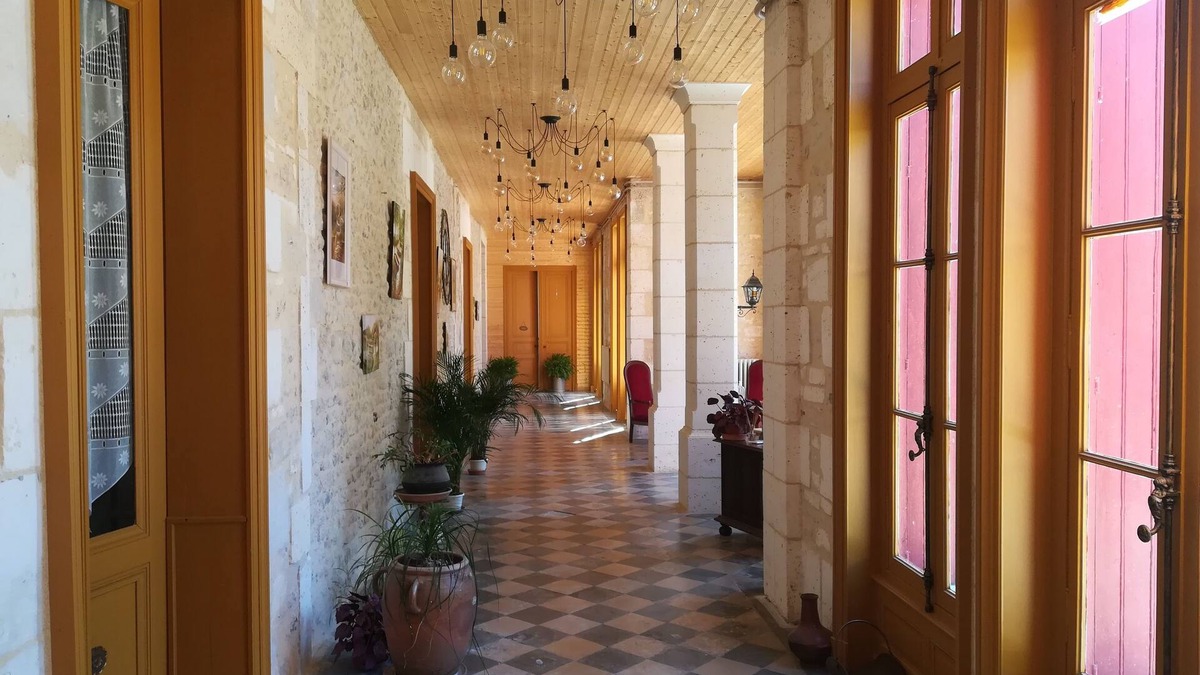 Montmoreau-Saint-Cybard House | Domaine de Champ rose