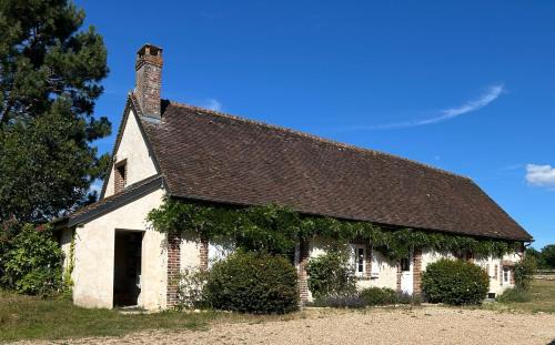 Saint-Martin-des-Champs House | Domaine de l'Atrée - Gite La Petite Longère dans la Nature Préservée