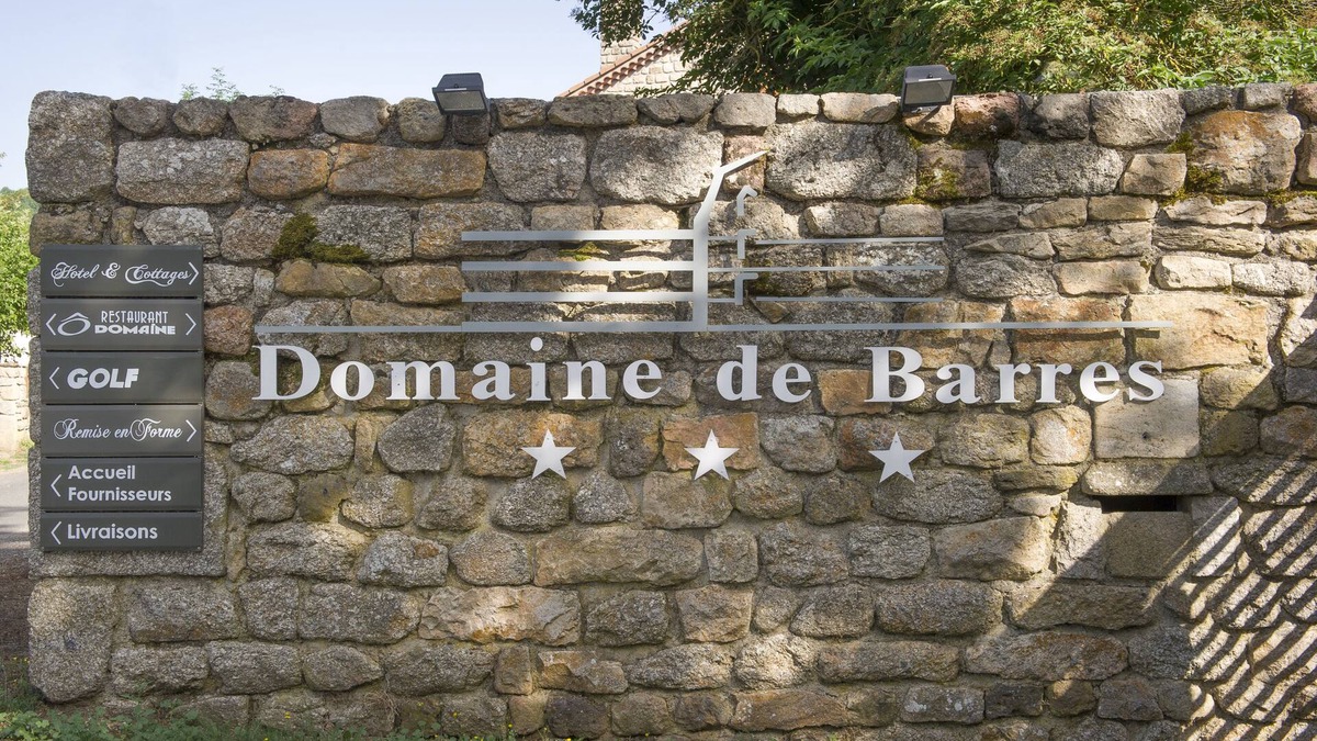 Langogne Hotel | Domaine De Barres