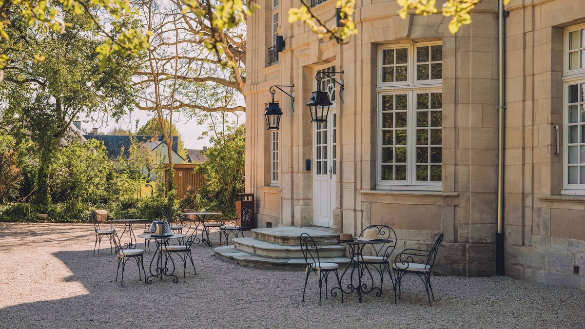 Beny-sur-Mer Hotel | Domaine de Coeurmandie - Hôtel Château