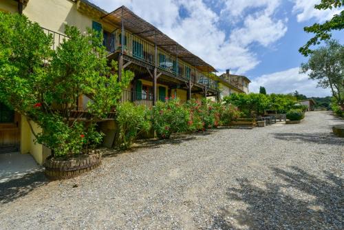 Leuc Hotel | Domaine De Fraisse