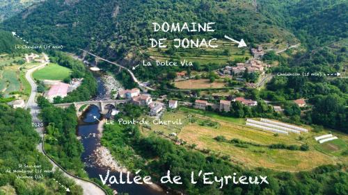Chalencon House | Domaine de Jonac, Ardèche verte, Vallée de l'Eyrieux, 15 places avec piscine!