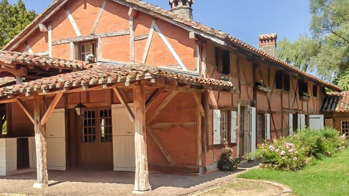 Chevroux House | Domaine de la Bourlière