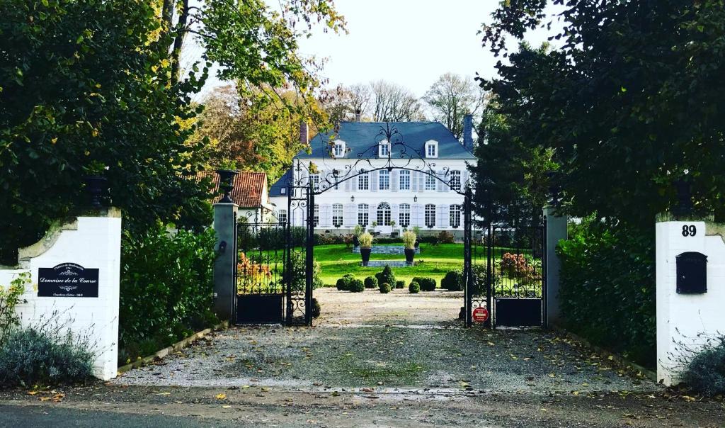 Doudeauville Bed & Breakfast | Domaine de la Course