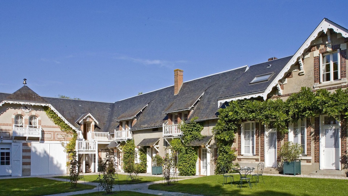 Veigne Hotel | Domaine de la Tortinière
