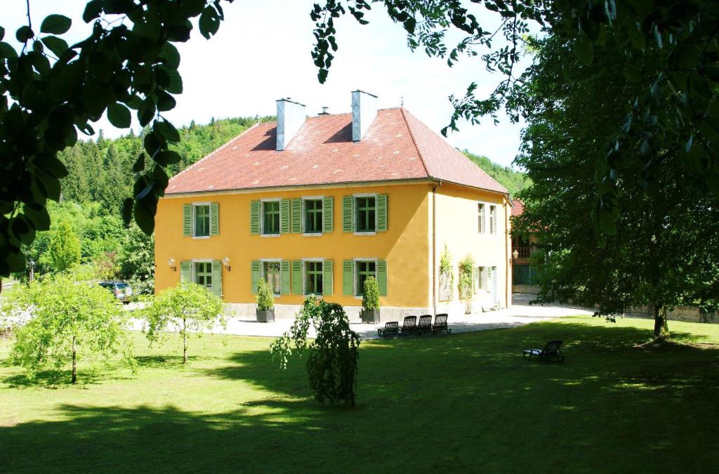 Syam House | Domaine De Syam - Gîtes, Chambres d'hôtes & Cabanes