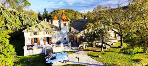 Ourches Bed & Breakfast | domaine des CHABRIERS