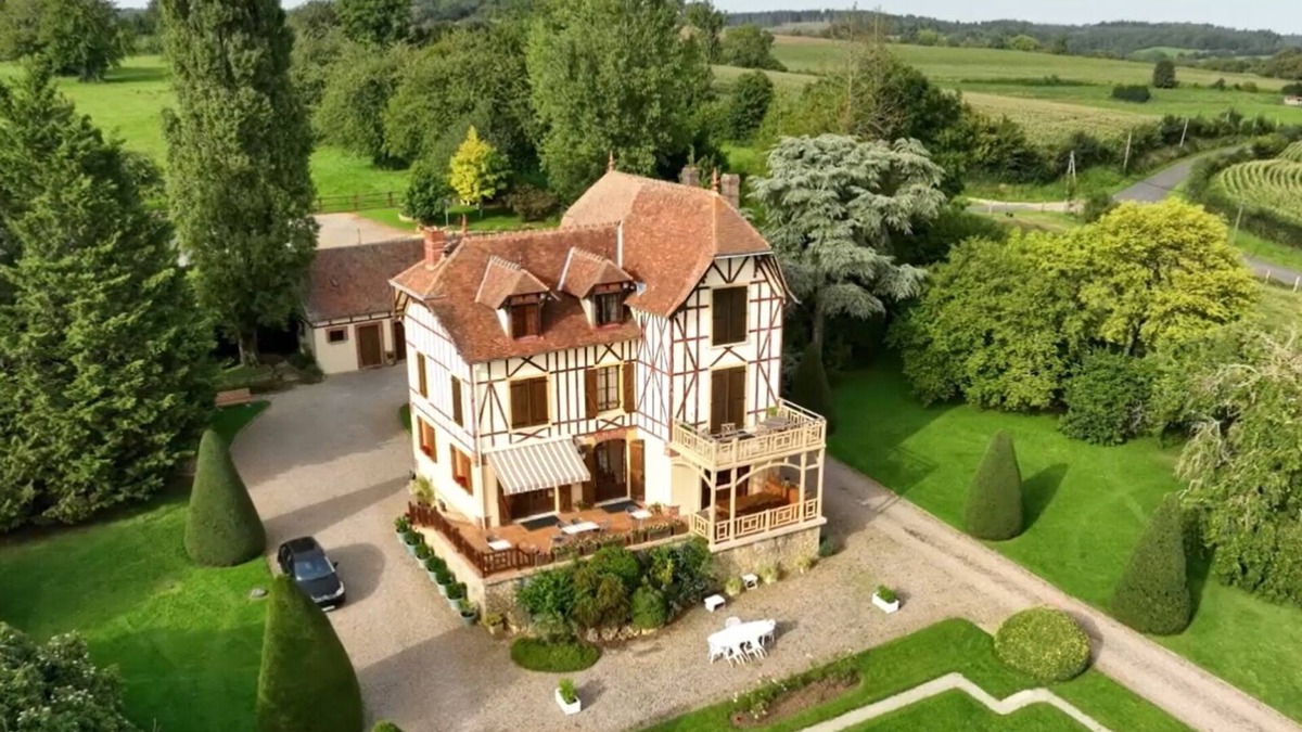 Cisai-Saint-Aubin Bed & Breakfast | Domaine des Thomins