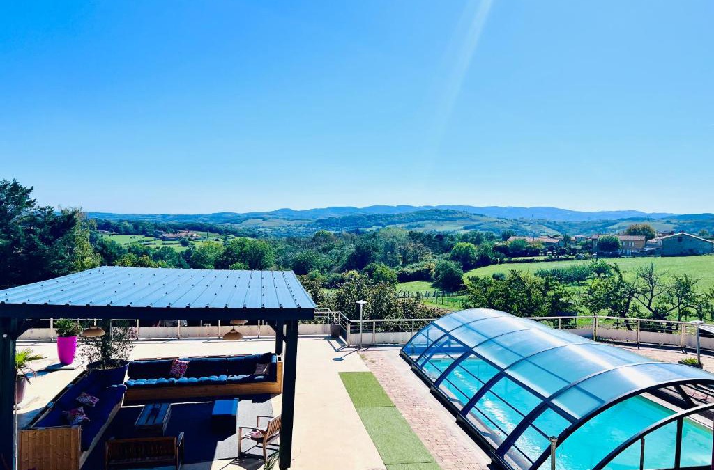 Beaujolais Pierres Dorees House | Domaine des Vignes d'Hôtes