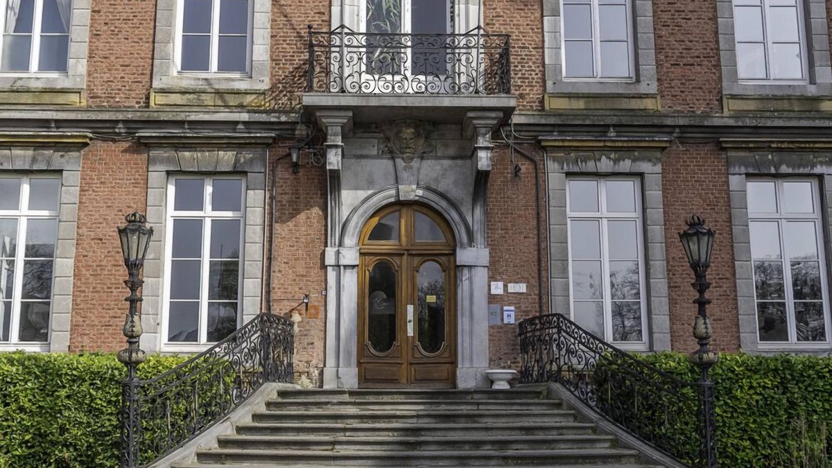 Tihange Hotel | Domaine du Château de la Neuville