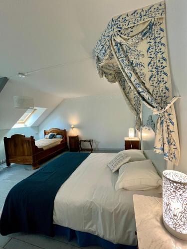 Troo House | Domaine du moulin de la plaine - L'île Ô Reflets