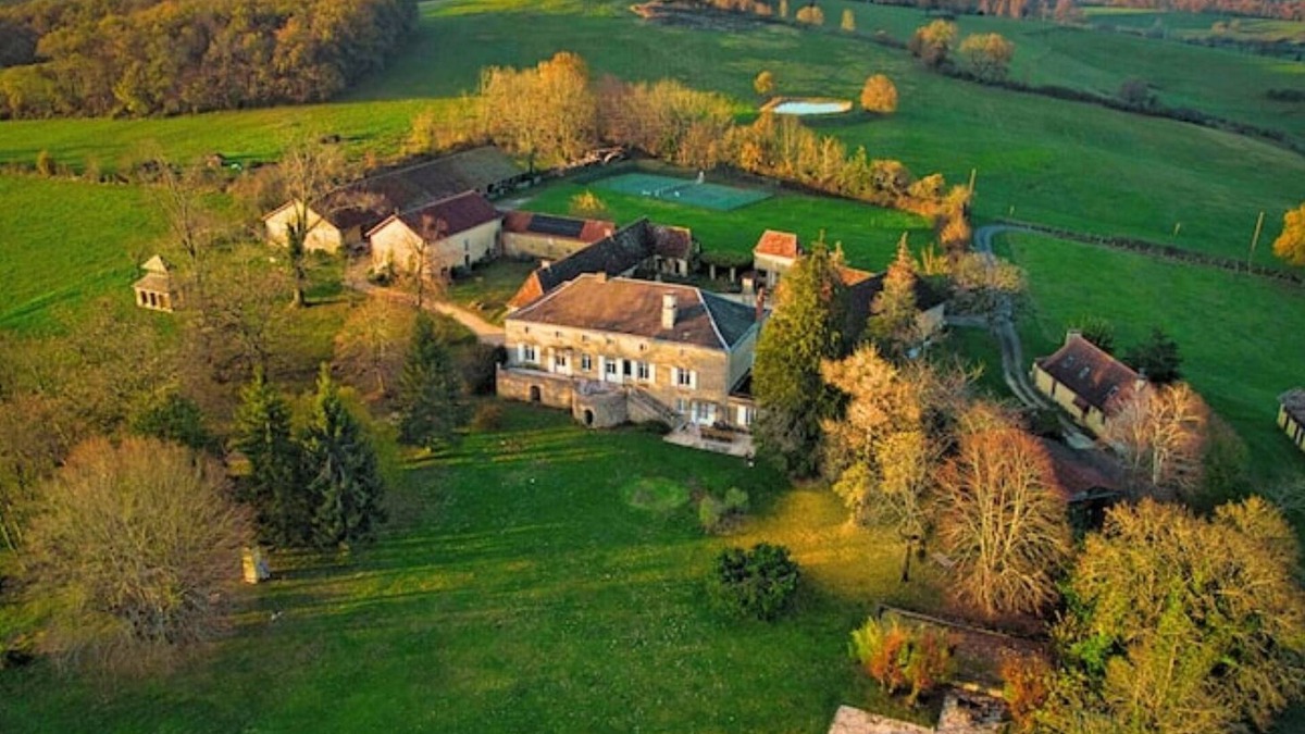 Anlhiac House | Domaine du Puy du Chause