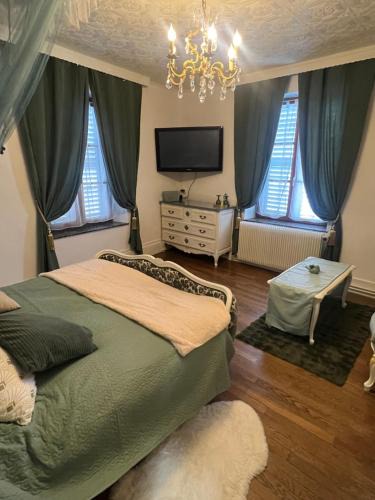 Favieres House | Domaine du Rosiere