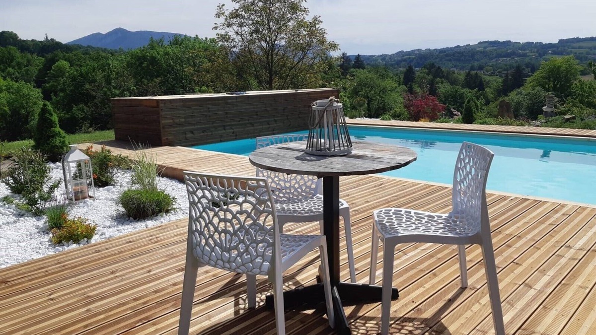 Chapeiry House | Domaine du Vieux Noyer