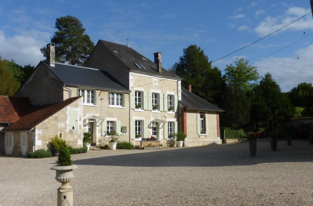Druyes-les-Belles-Fontaines Bed & Breakfast | Domaine du Bouloy