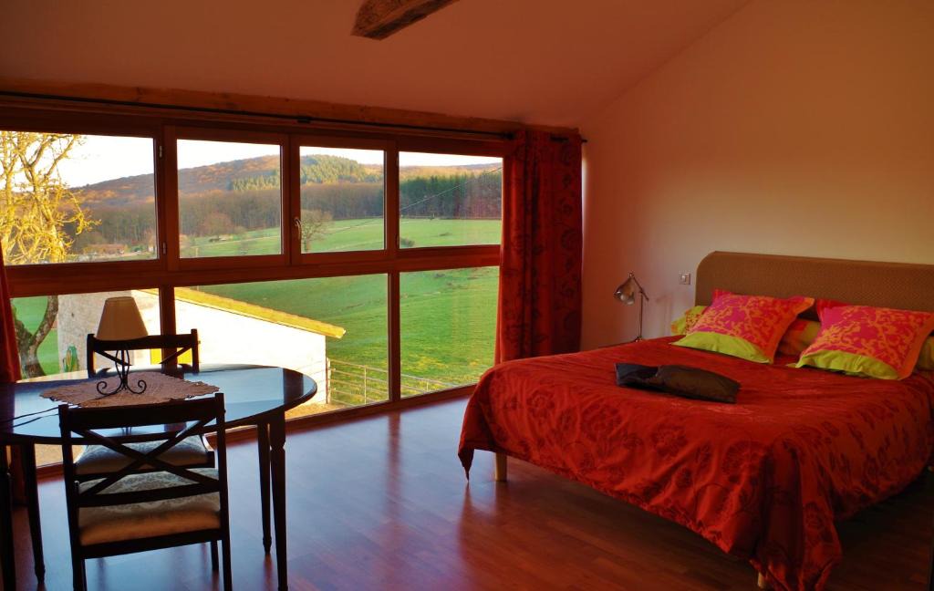 Lugny Bed & Breakfast | Domaine Joseph LAFARGE Wine Resort B&B
