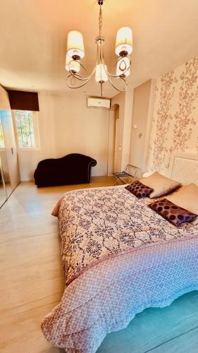 Mouans-Sartoux Bed & Breakfast | Domaine Les Cigales