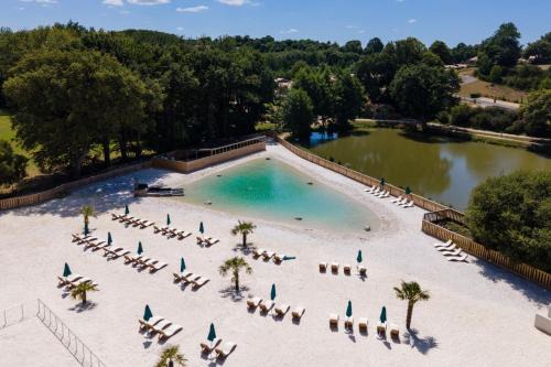 Les Epesses Resort | Domaine Mélusine - à 2km du Puy duFou France !