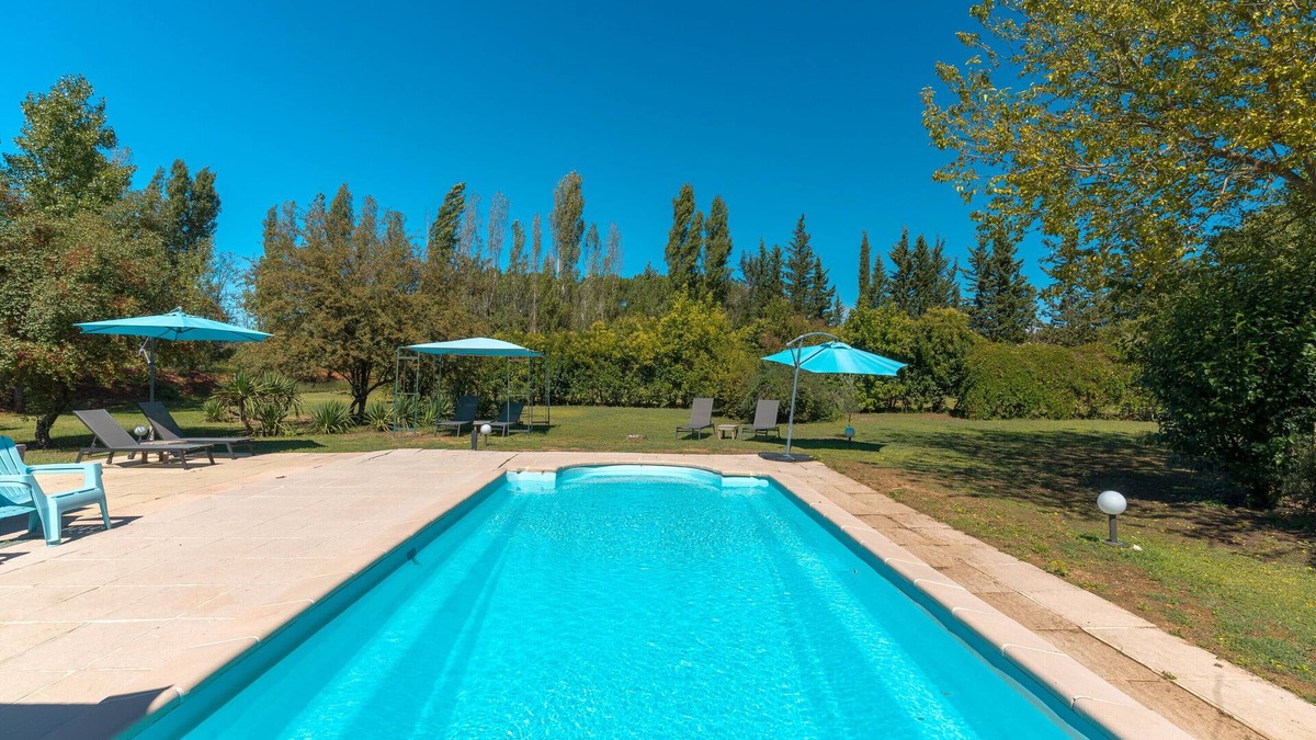 Roussillon Cottage | Domaine plan des devens