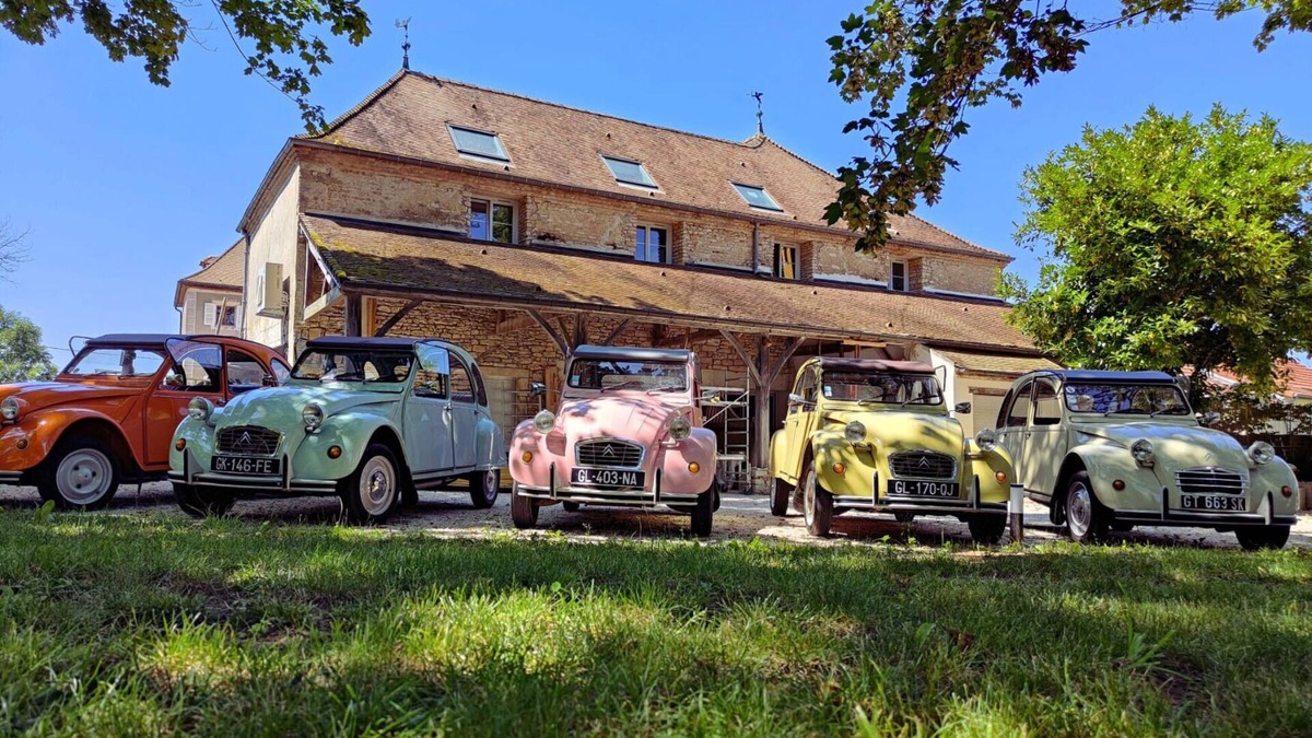 Saint-Loup-Geanges House | DOMAINE SAINT LOUP: Group Gîte "Le Grand Loup" - 17pers - 10' Beaune