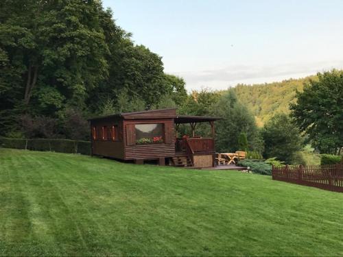 Widlino Cabin | Domek letniskowy "Domek w zieleni" Kaszuby