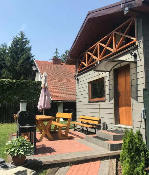 Pobiedziska Cabin | Domek letniskowy nad jeziorem w Stęszewku