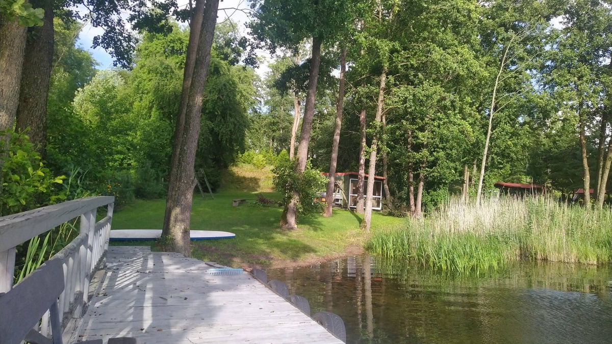 Kruklanki House | Domek na Mazurach z prywatnym dostępem do jeziora - wakacje na 4 łapy