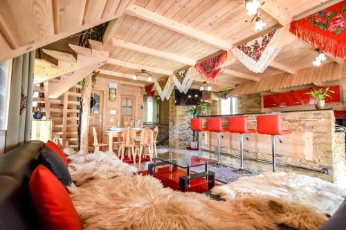 Zakopane Ski Chalet | "DOMEK na Walkoszach -Zakopane