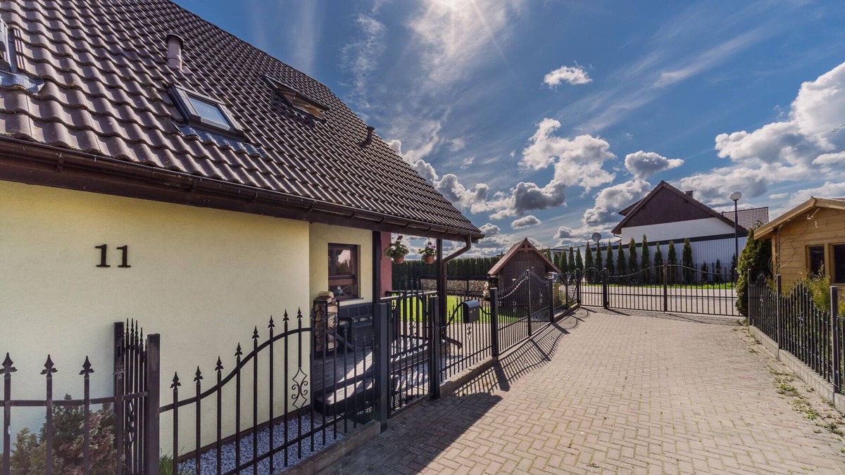 gmina Karnice House | Domek na Zacisznej. Year-round, fenced vacation home by the sea in Poland