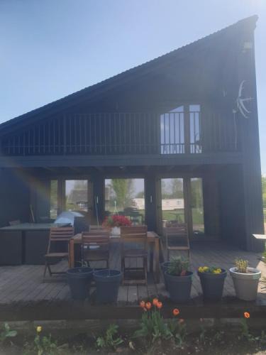 Łuka Apartment | Domek nad wodą