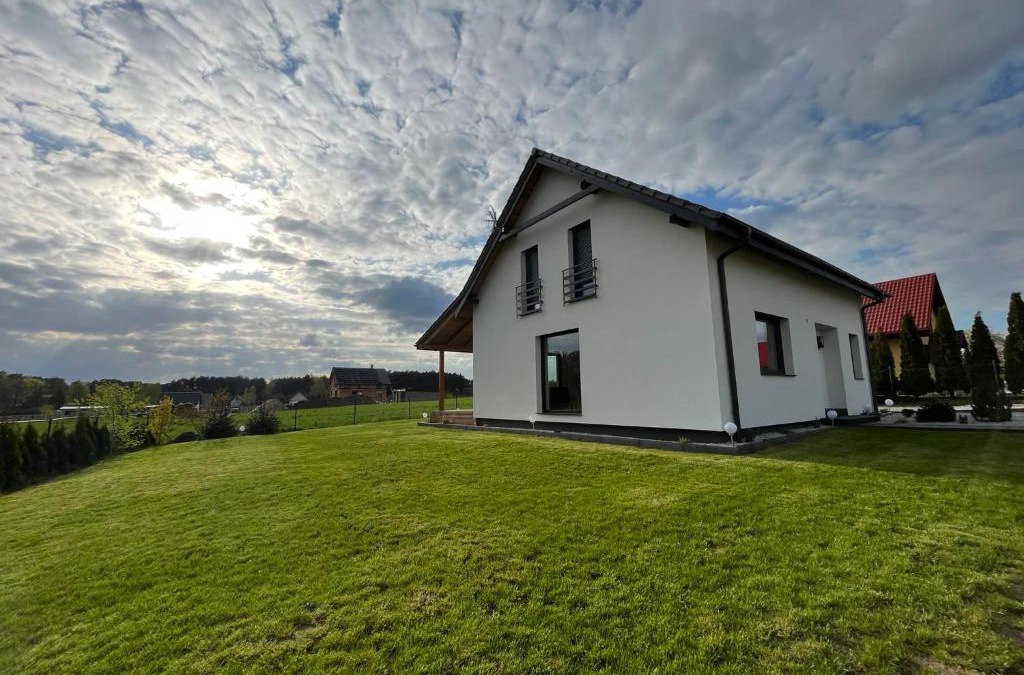 Lgin House | Domek Osłonin