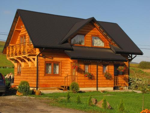 Baligrod Ski Chalet | Domek Regionalny- bliźniak