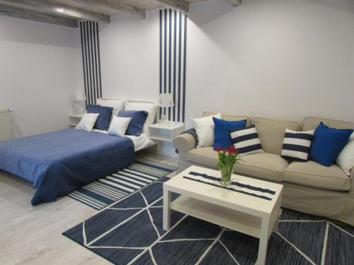 Kazimierz Dolny Apartment | Domek w ogrodzie