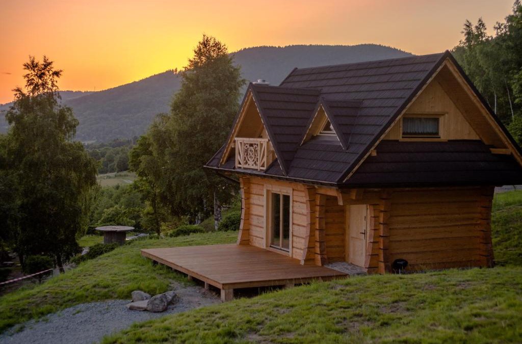 Jugow House | Domek Wilk w Górach Sowich