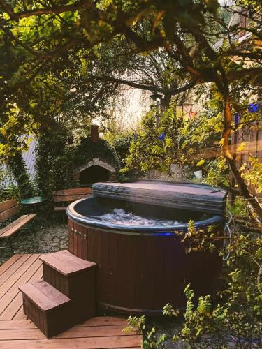 Ustrzyki Dolne Ski Chalet | Domek z jacuzzi