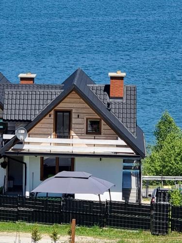 Frydman Ski Chalet | DOMEK Z POMOSTEM nad Jeziorem Czorsztyńskim