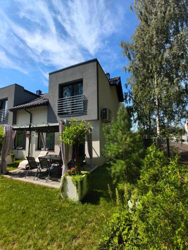 Chrzanow Apartment | Domek Zielone Marzenie