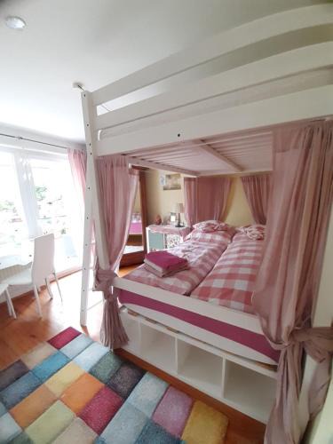 Liggersdorf House | Dominique